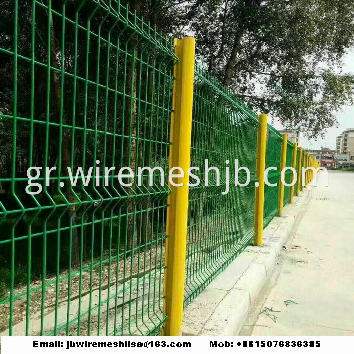 Peach Post Welded Wire Mesh Fence